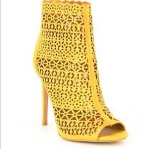 NWT The Aldo Kuniel Open Toe Bootie